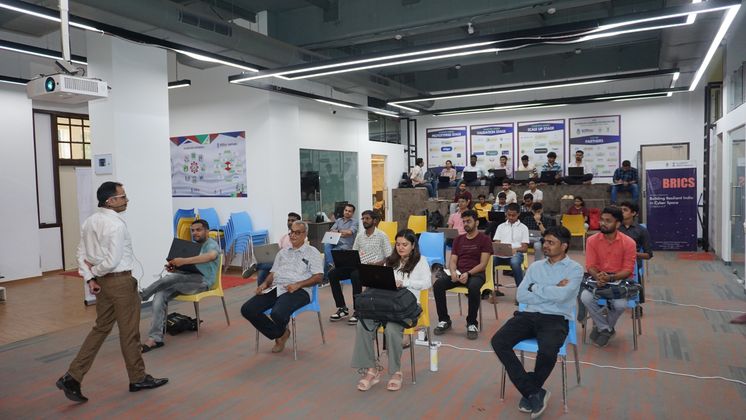 Seminar audience at a tender training event